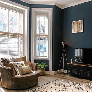 https://central-town-apartment-sleeps-4-private-parking.bournemouth-hotels.org