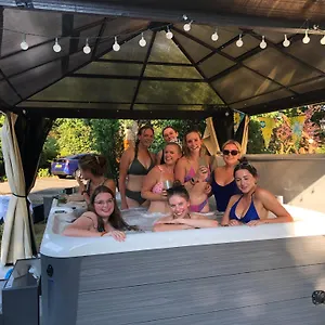 https://3a-rainbow-apartment.bournemouth-hotels.org