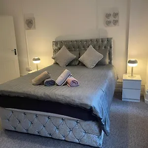 Apartment Luxury,location And Convenience, Bournemouth
